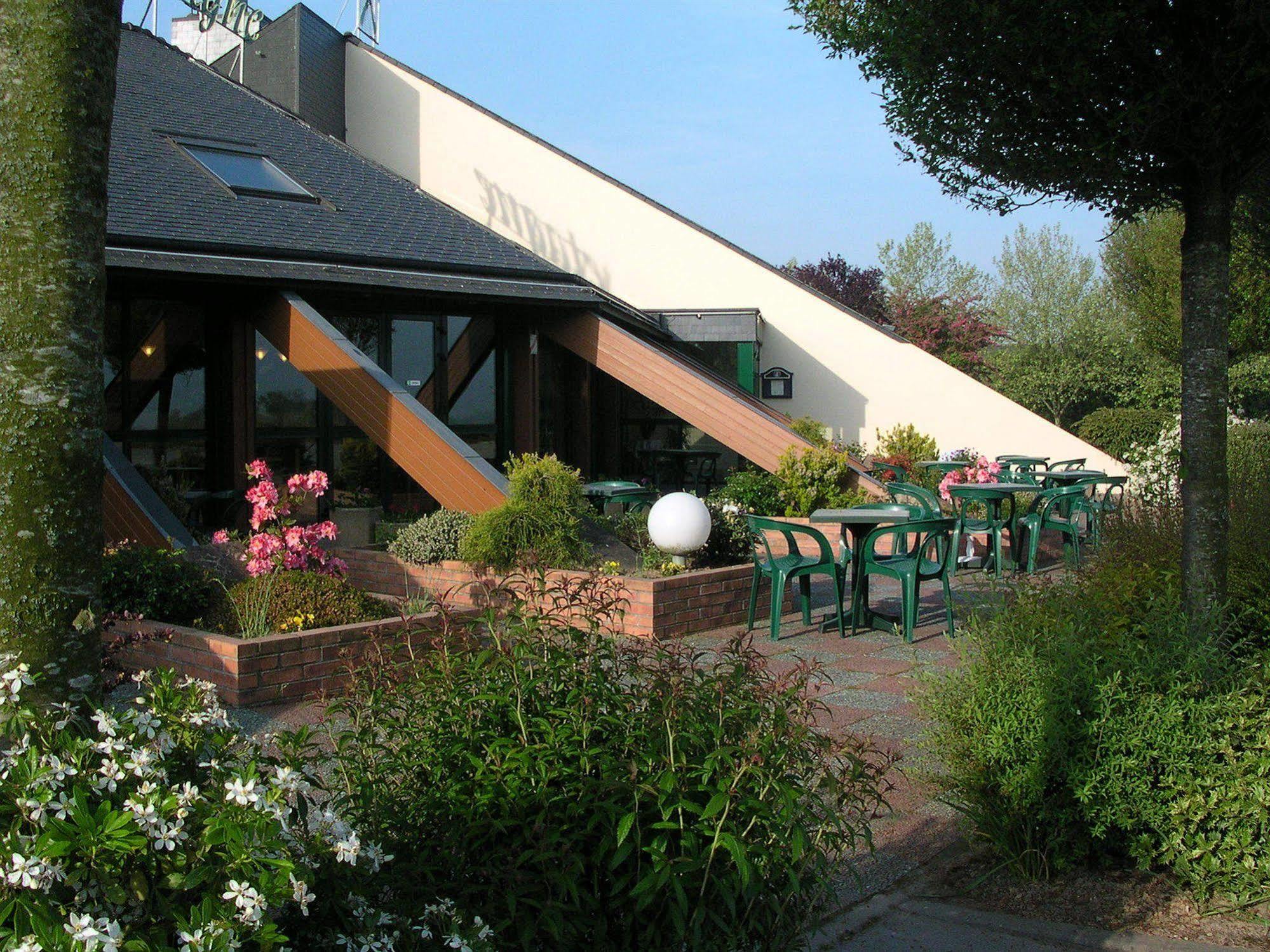 Hotel Le Bretagne Louvigne-de-Bais Exterior photo